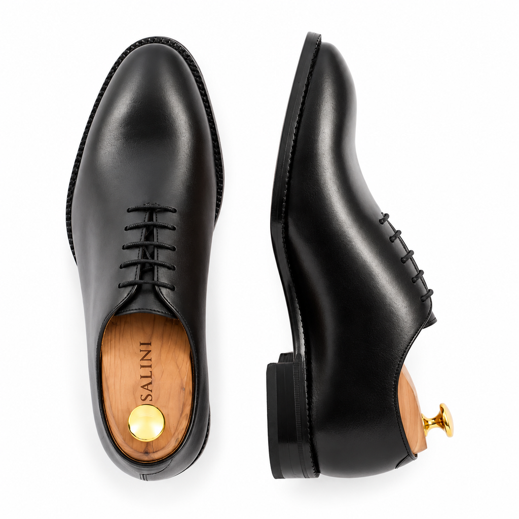 Wholecut Oxford Black — вид сверху, фирменная стелька SALINI
